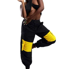 229 Cargo: Yellow