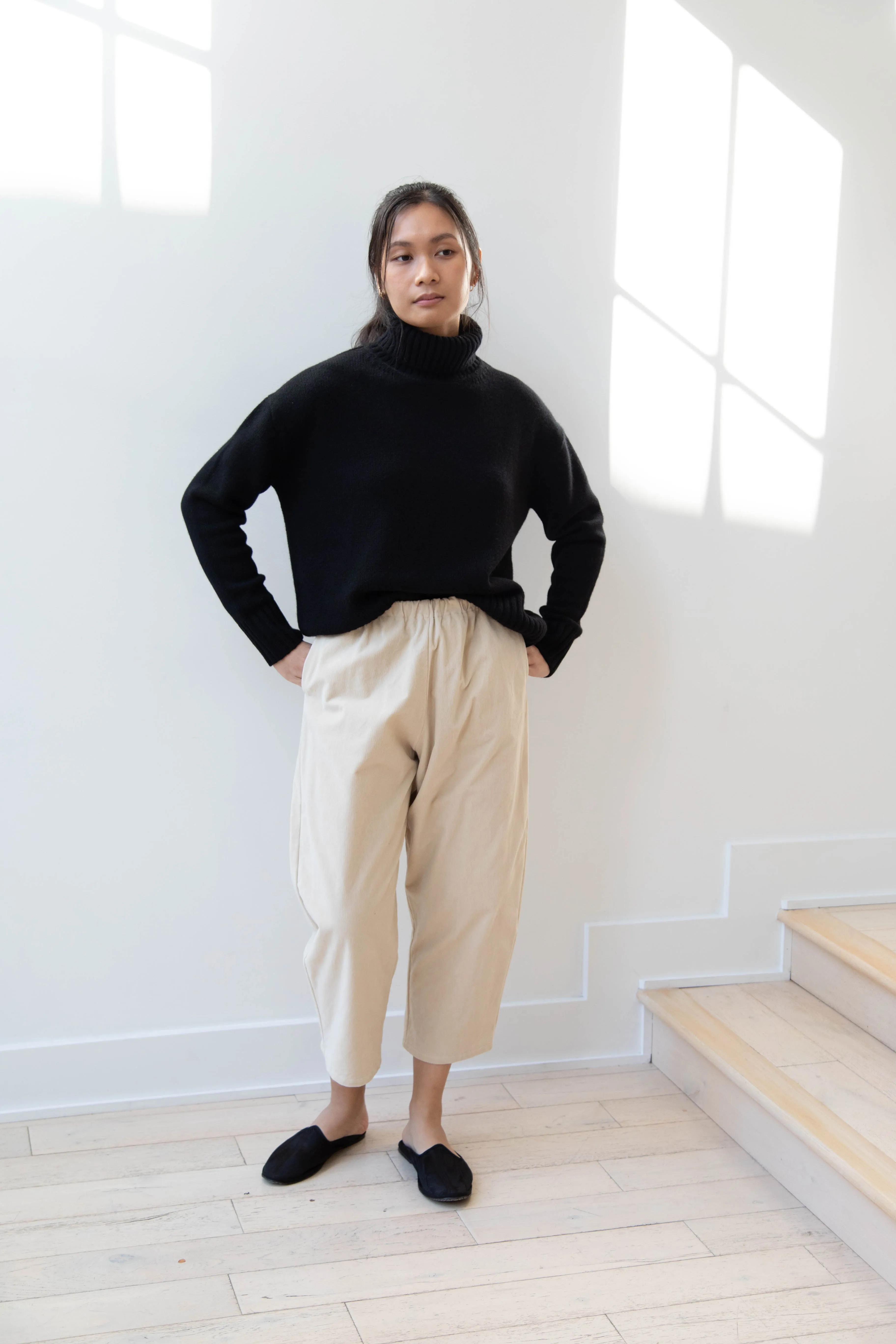 Apuntob | The Pants in Natural Corduroy