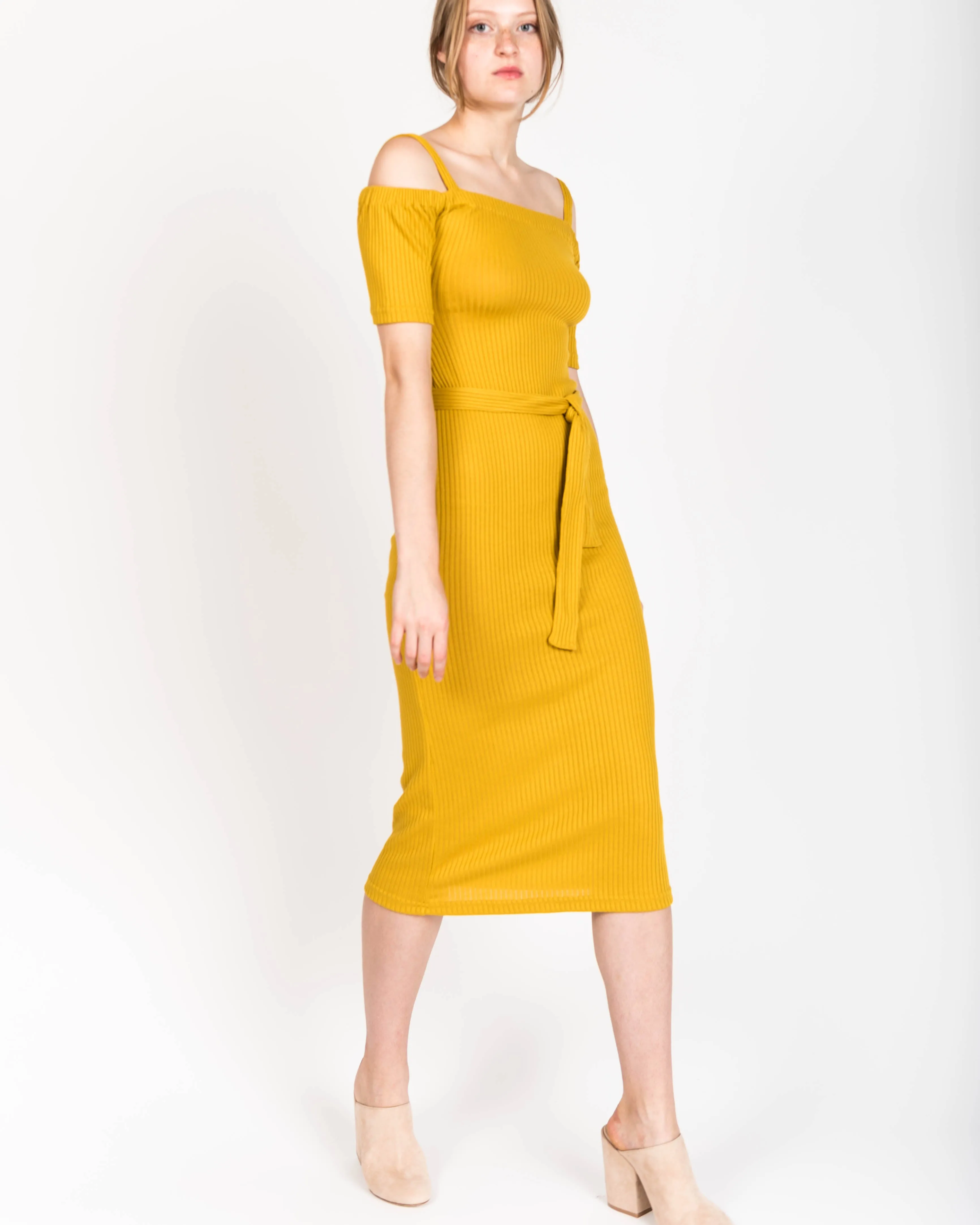 Capulet dress in gold