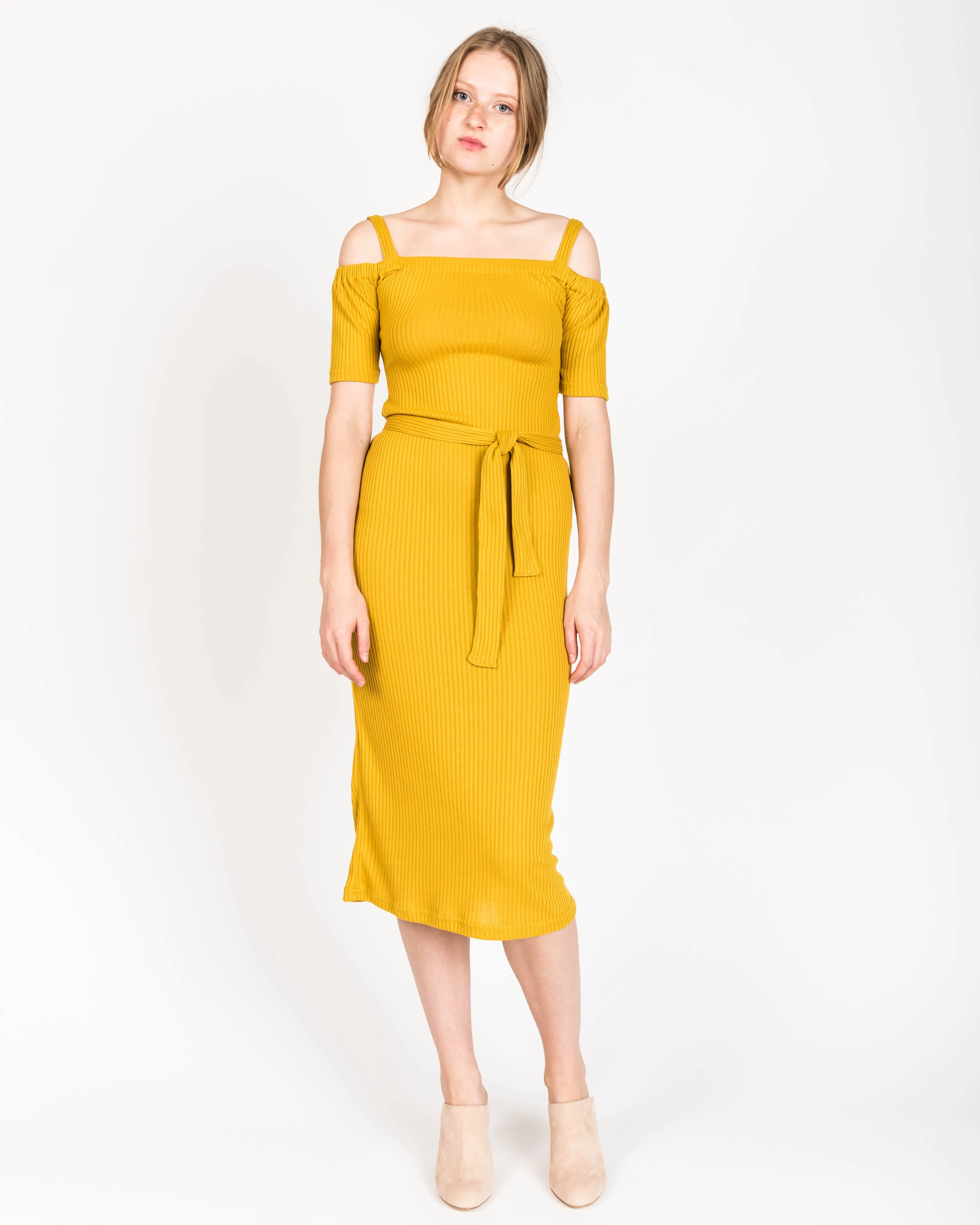 Capulet dress in gold
