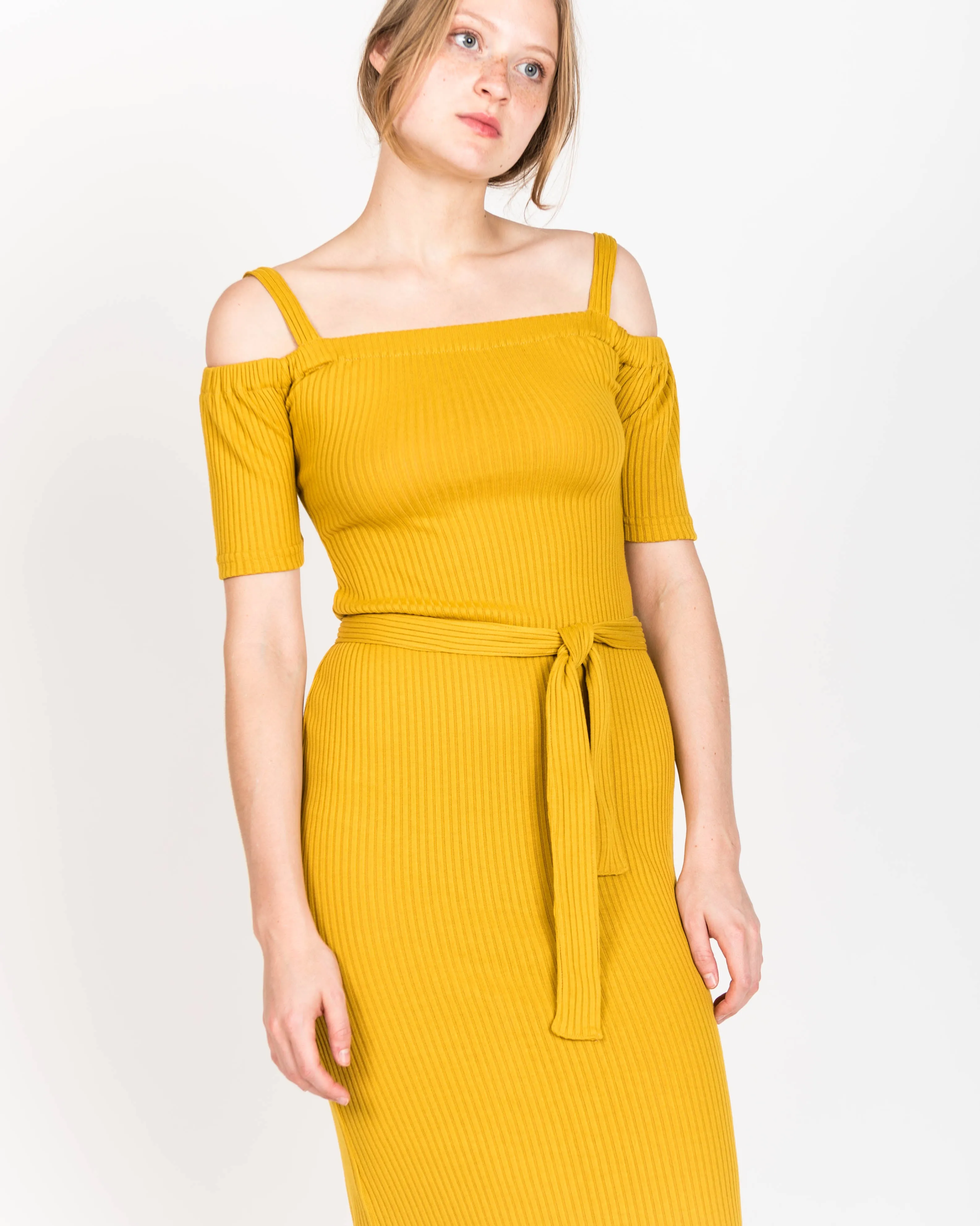 Capulet dress in gold