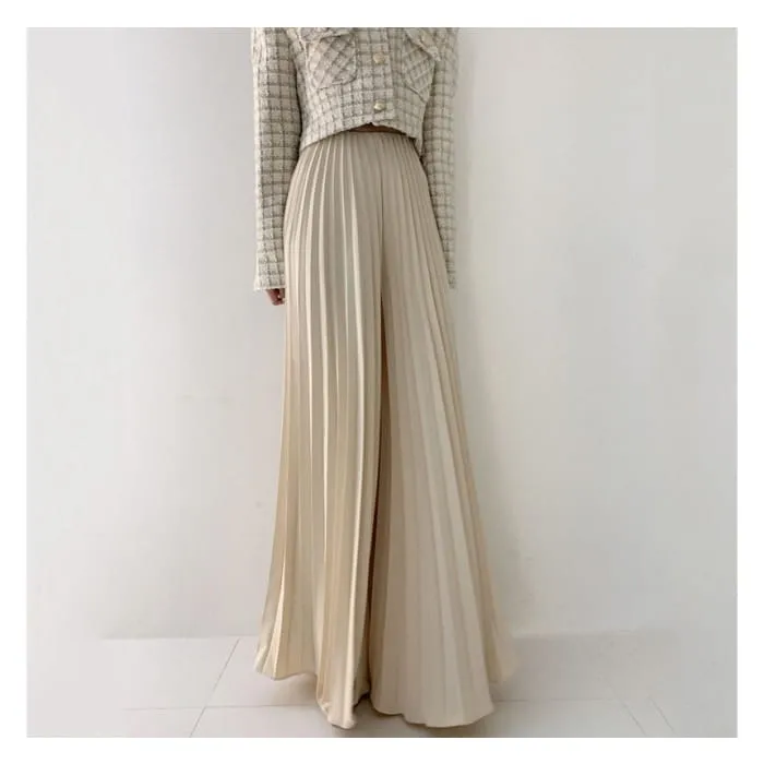 High Rise Pleated Plain Wide Leg Pants