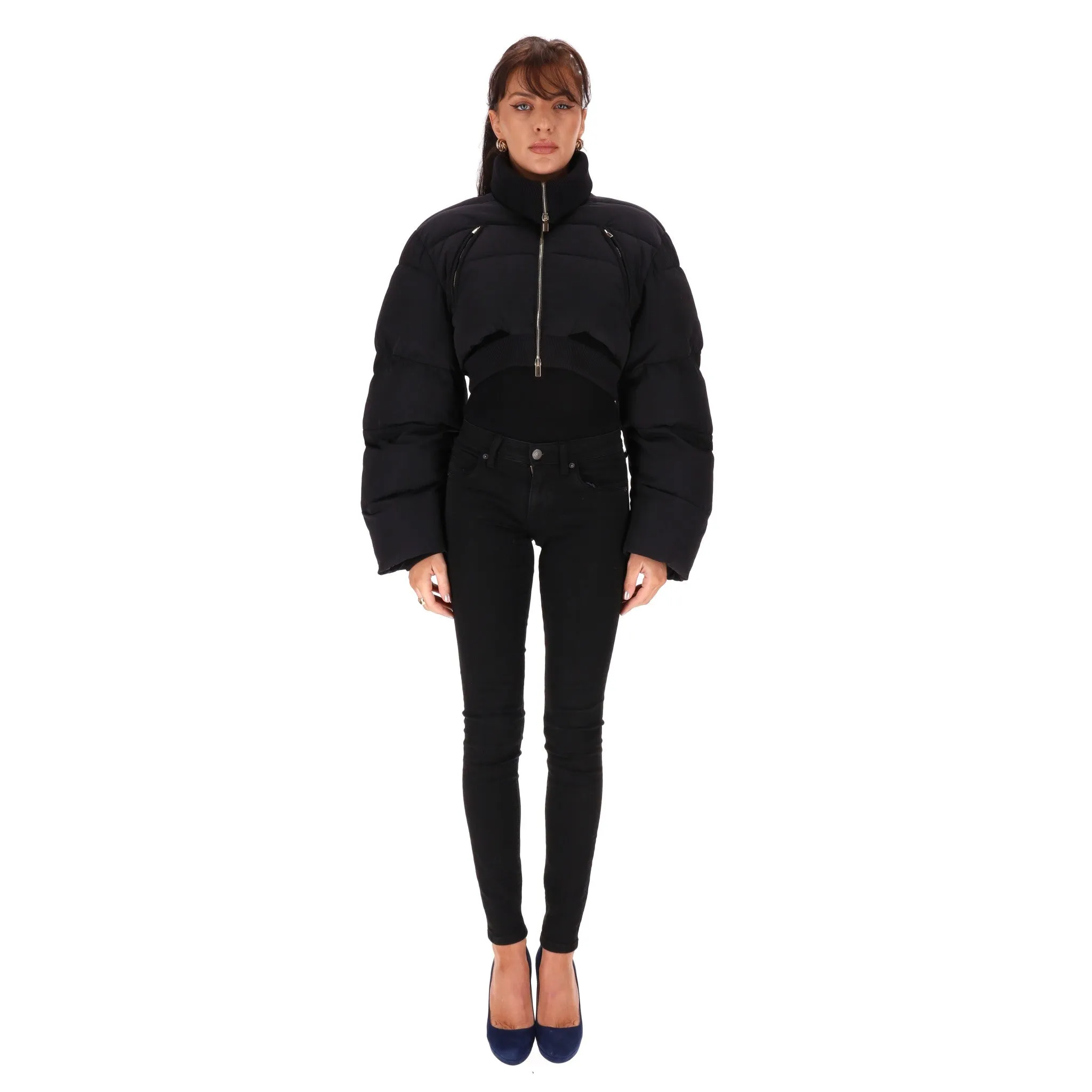 Jacquemus La Montage Cut-Out Detail Cropped Puffer Jacket. Size 40FR