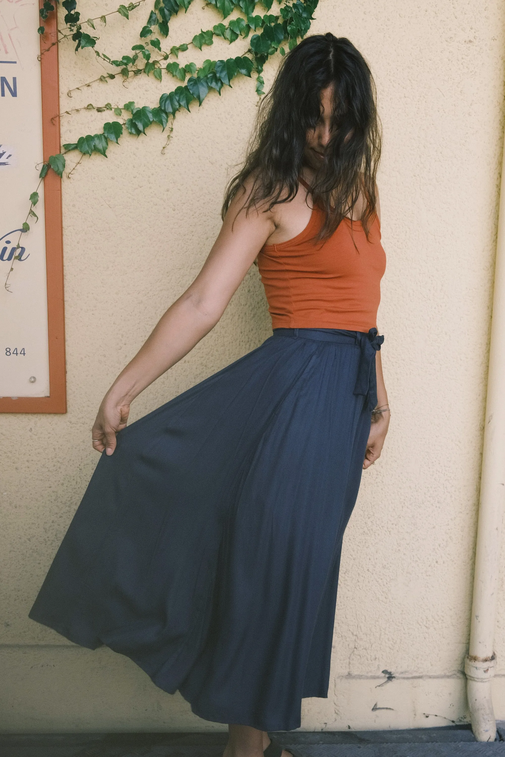 modal skirt - sahil - forrest green