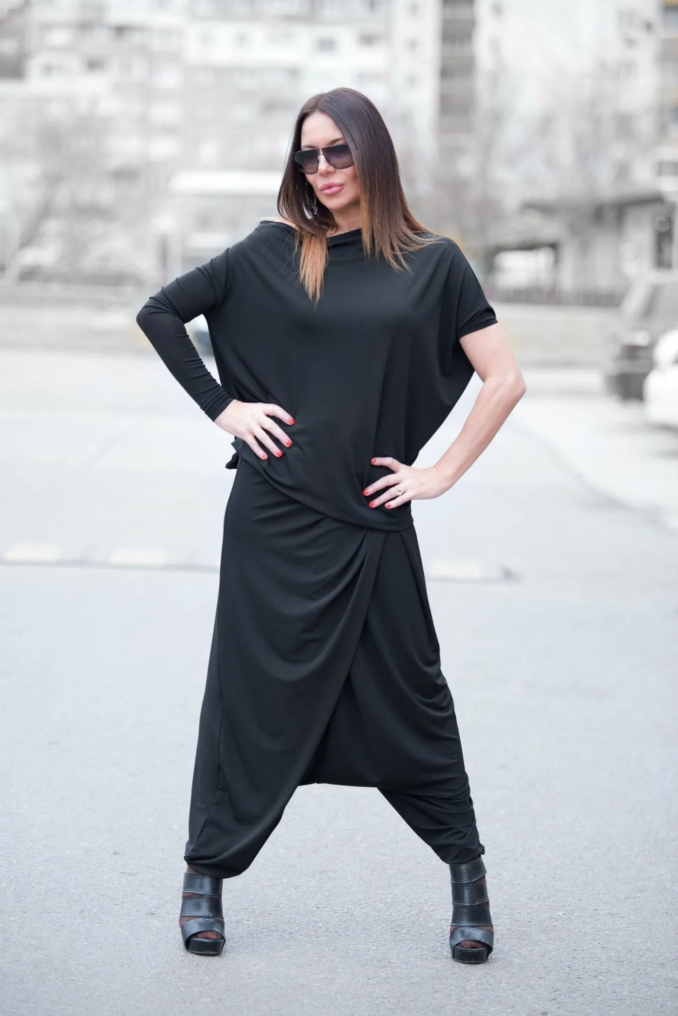 SELENA Black Woman Harem Pants
