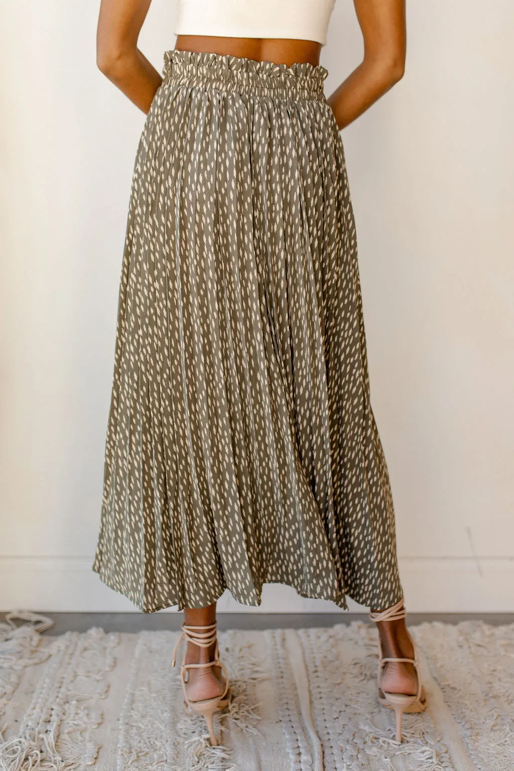 spotted pleated skirt