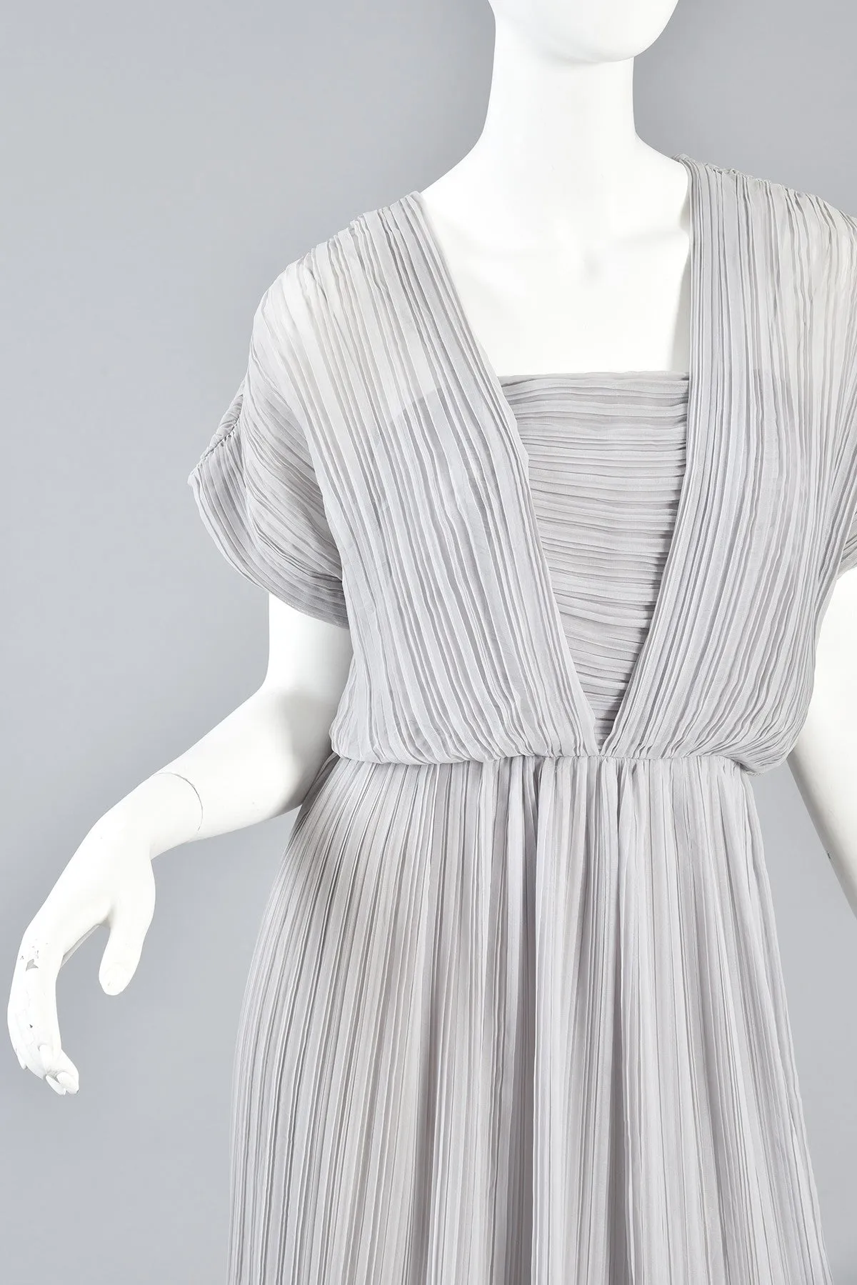 Victor Costa Dove Grey Grecian Pleated Evening Gown