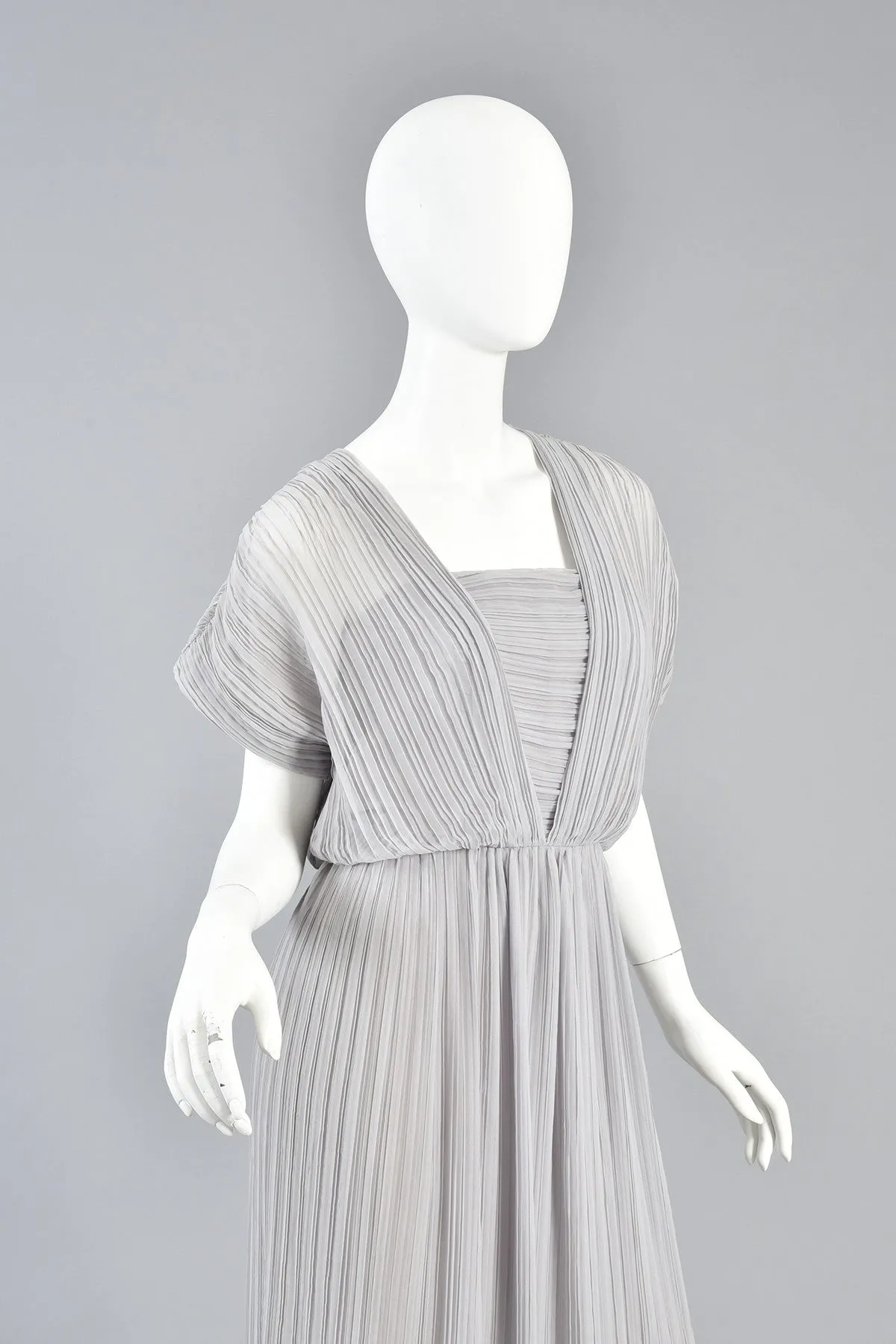 Victor Costa Dove Grey Grecian Pleated Evening Gown