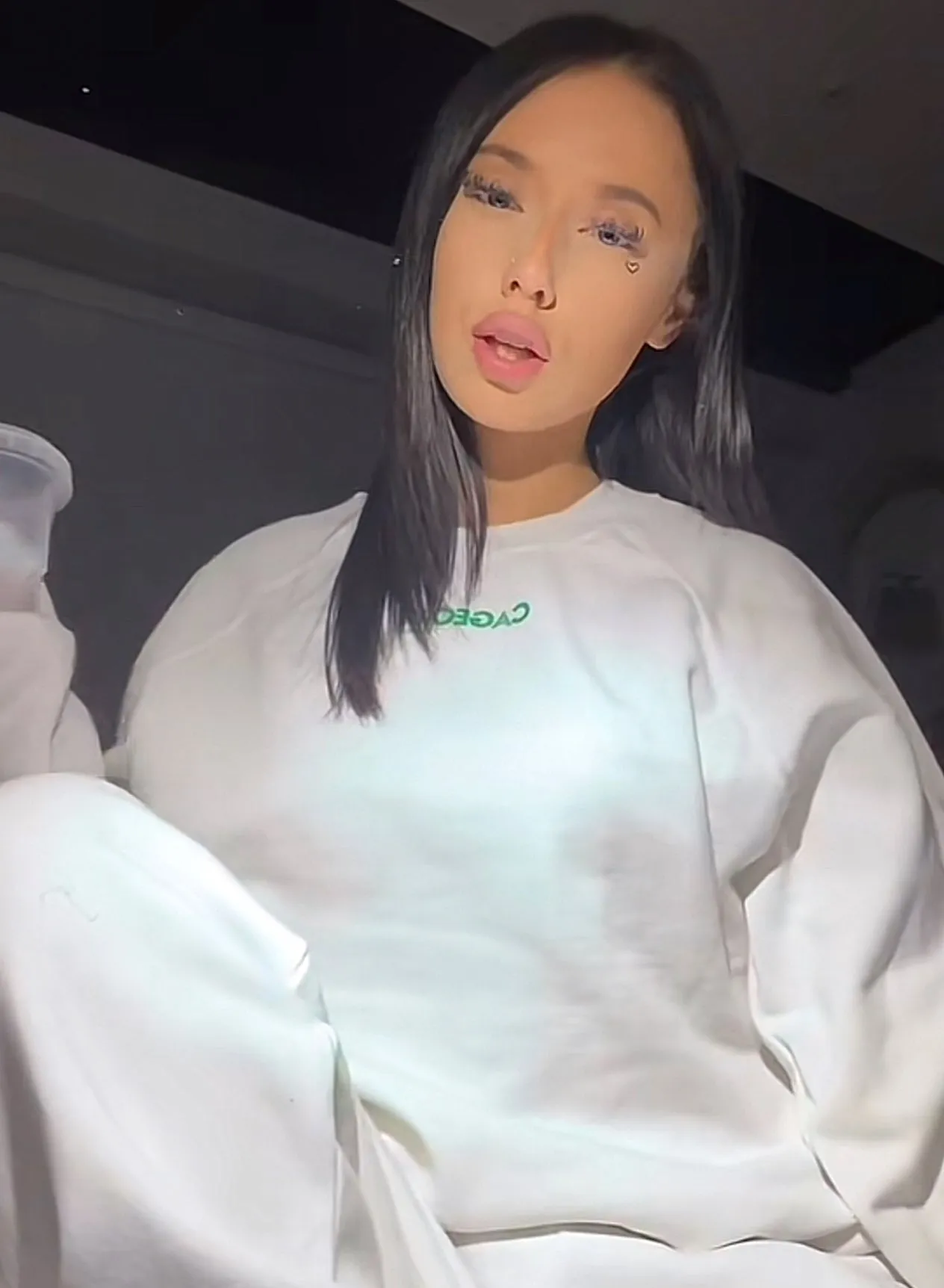White Crewneck Jumper